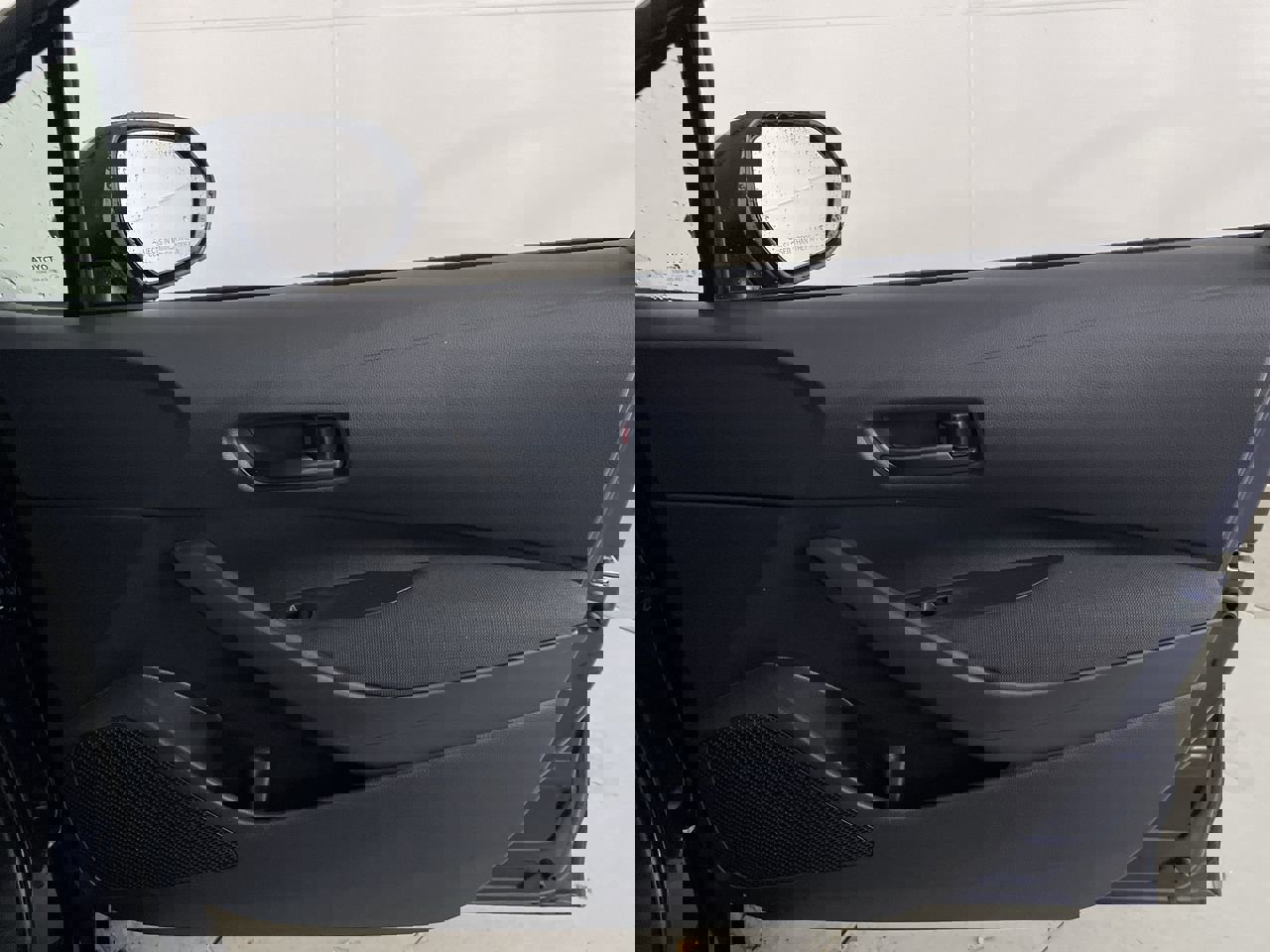 Used 2022 Toyota Corolla LE image 22