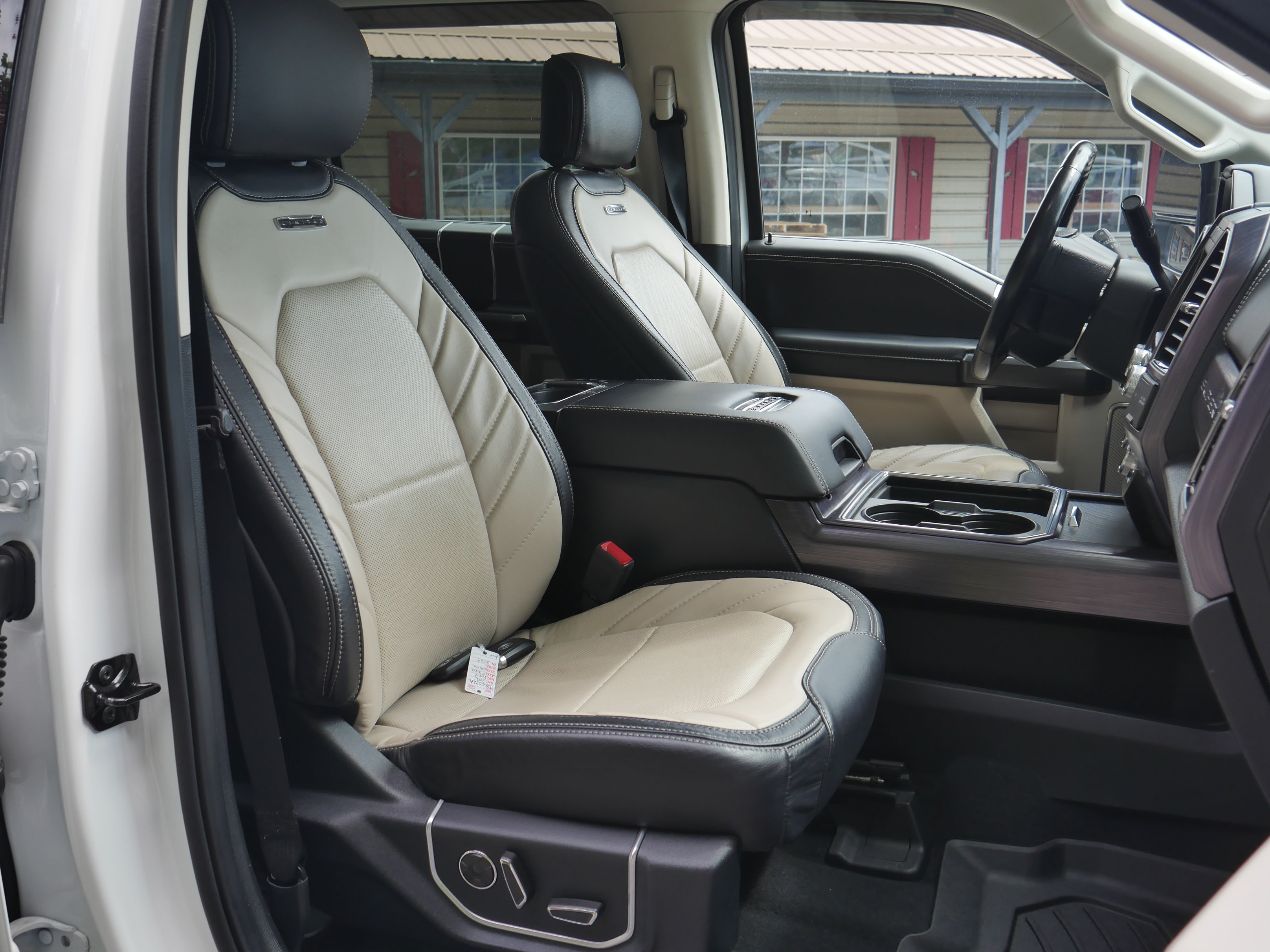 Certified 2021 Ford F350 Limited AWD/4WD image 32