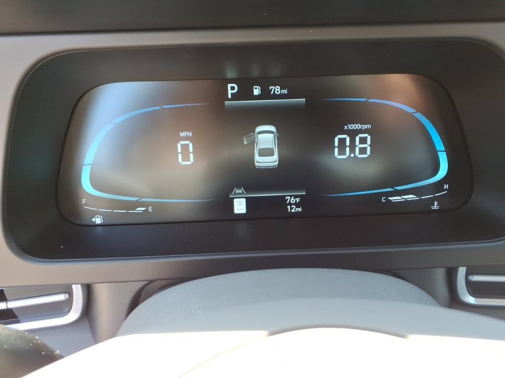 New 2026 Hyundai Elantra Sport FWD image 17