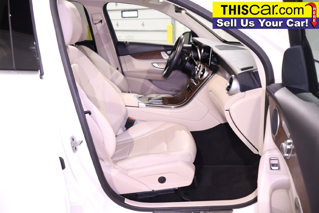 Used 2022 Mercedes-Benz GLC 300 image 33