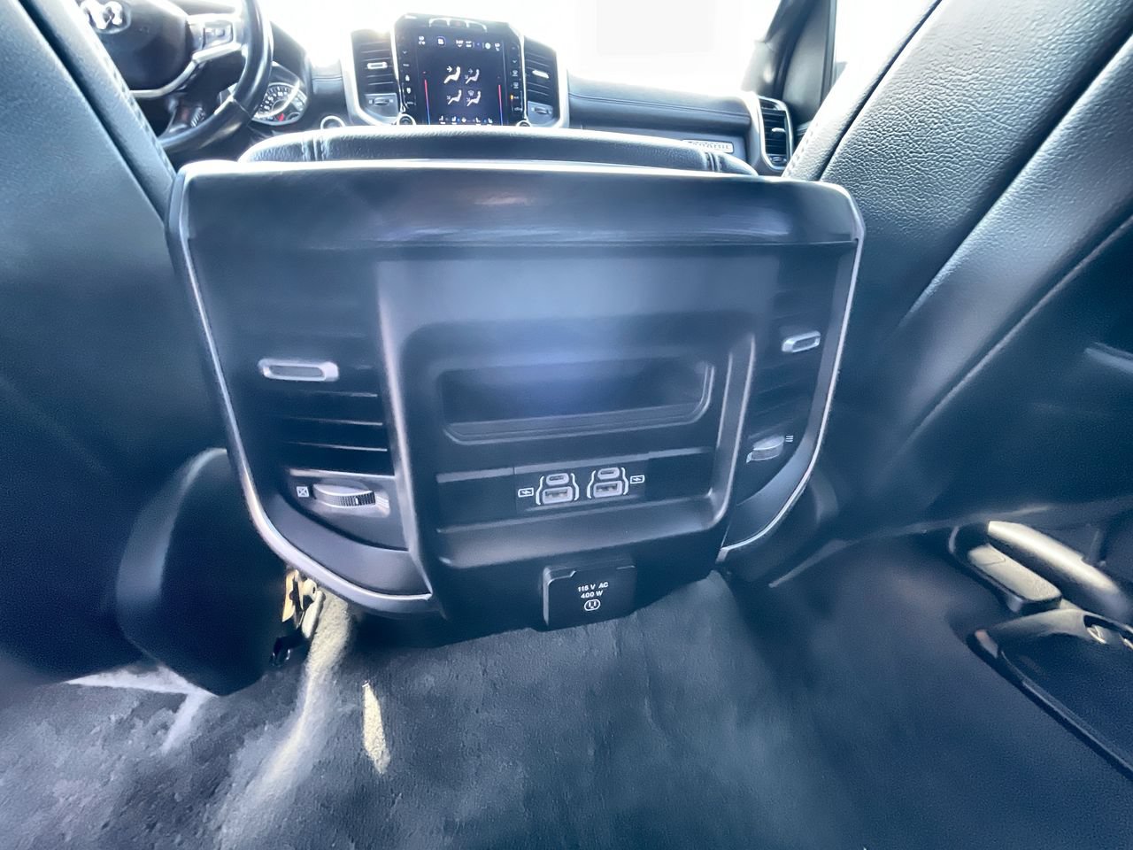 Used 2023 RAM 1500 Laramie AWD/4WD image 21