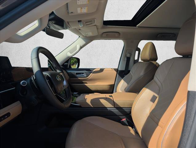 Used 2025 INFINITI QX80 Luxe AWD/4WD image 14