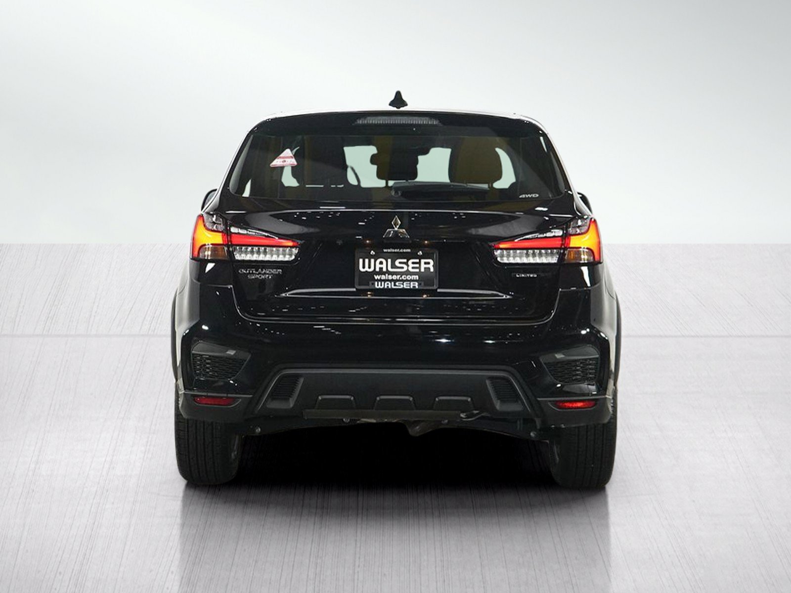 Used 2026 Mitsubishi Outlander Sport AWD image 5