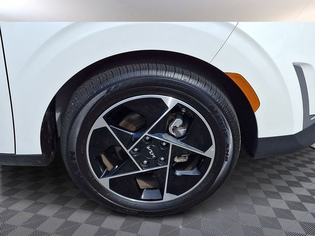 Used 2025 Kia Soul EX FWD image 9