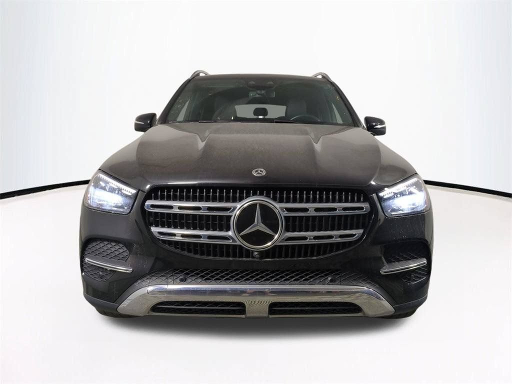 Used 2024 Mercedes-Benz GLE 350 4MATIC w/ 3rd Row Seat Package image 3