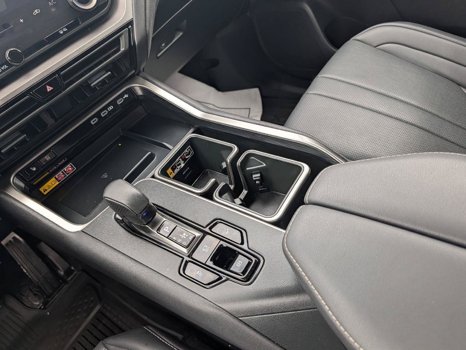 Used 2025 Lexus TX 500h AWD w/ Technology Package image 16