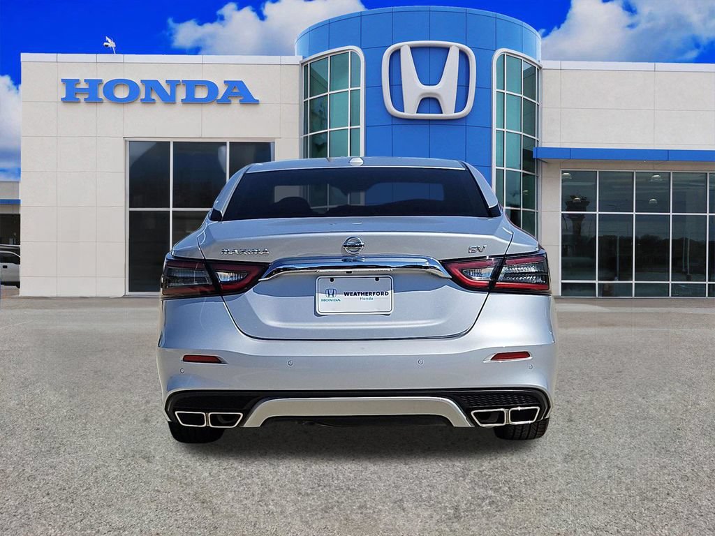 Used 2022 Nissan Maxima SV w/ Floor Mat Group FWD image 4
