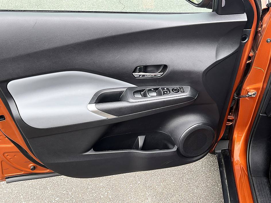 Certified 2023 Nissan Kicks SR w/ SR Premium Package FWD image 19