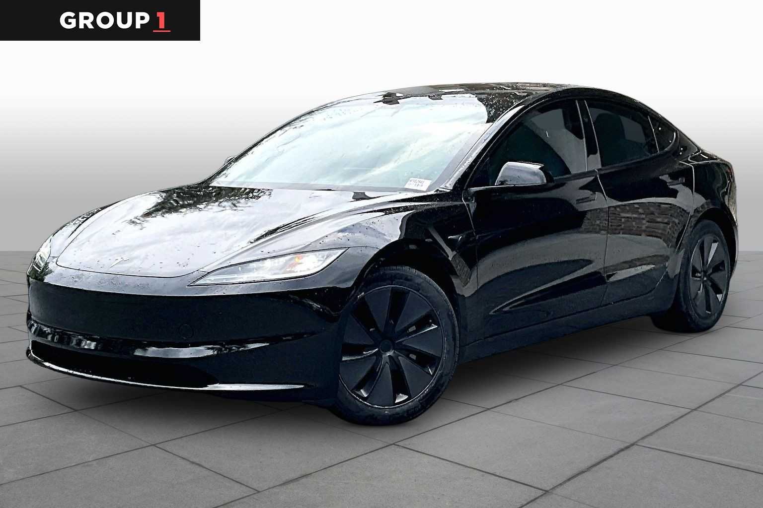 Used 2025 Tesla Model 3 Long Range RWD image 1