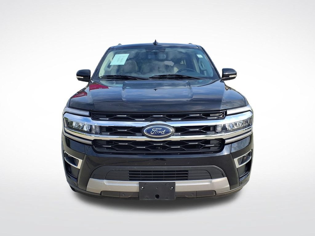 Used 2024 Ford Expedition Max Limited RWD image 2