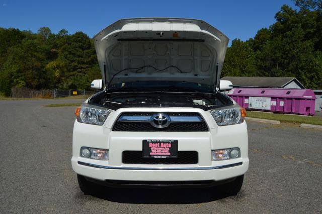 Used 2011 Toyota 4Runner SR5 AWD/4WD image 75