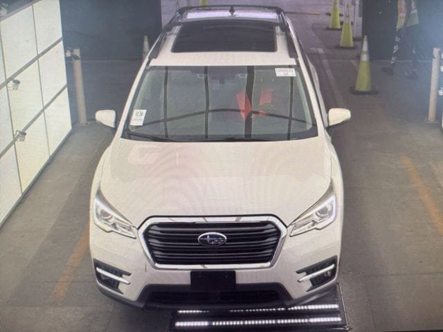 Used 2022 Subaru Ascent Limited w/ Technology Package AWD/4WD image 10