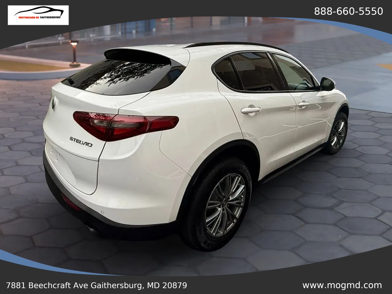 Used 2022 Alfa Romeo Stelvio Sprint RWD image 3