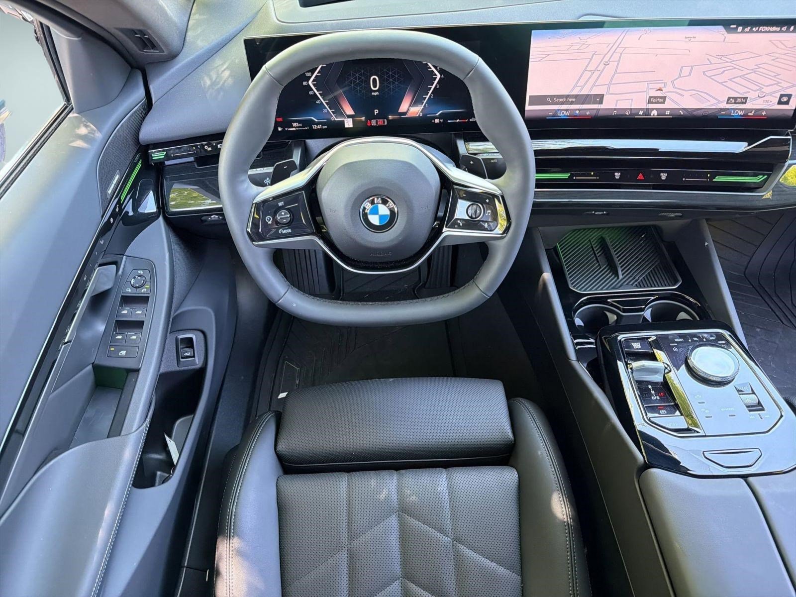 Certified 2025 BMW 530i xDrive w/ Premium Package AWD/4WD image 28
