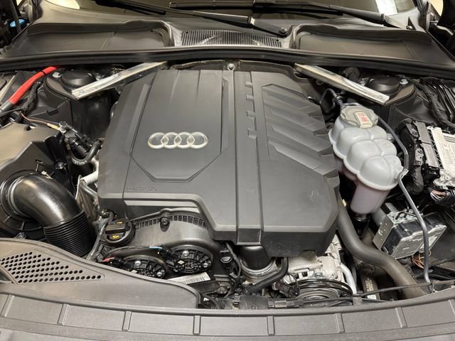 Used 2022 Audi A4 2.0T Premium w/ Convenience Package image 25