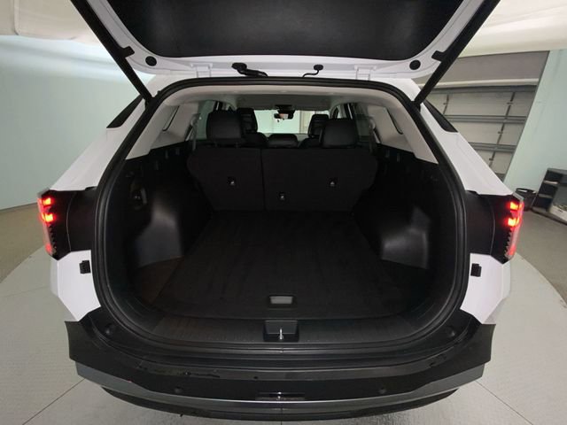 Used 2026 Kia Sportage EX FWD image 23