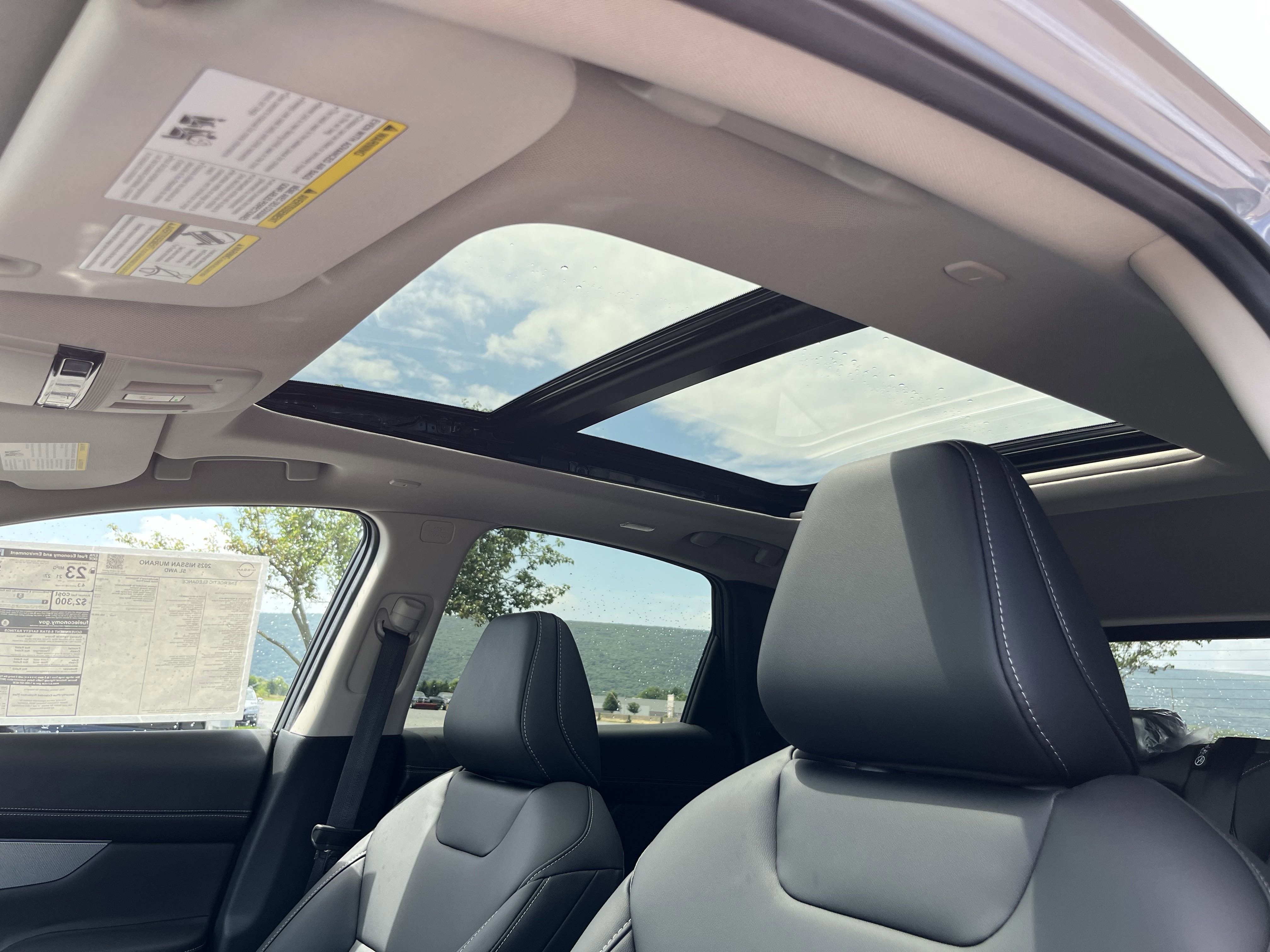 New 2025 Nissan Murano SL image 33