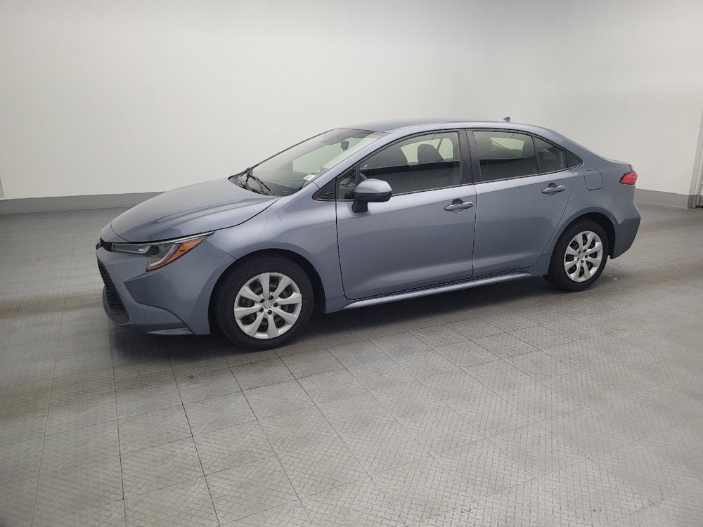 Used 2021 Toyota Corolla LE image 2