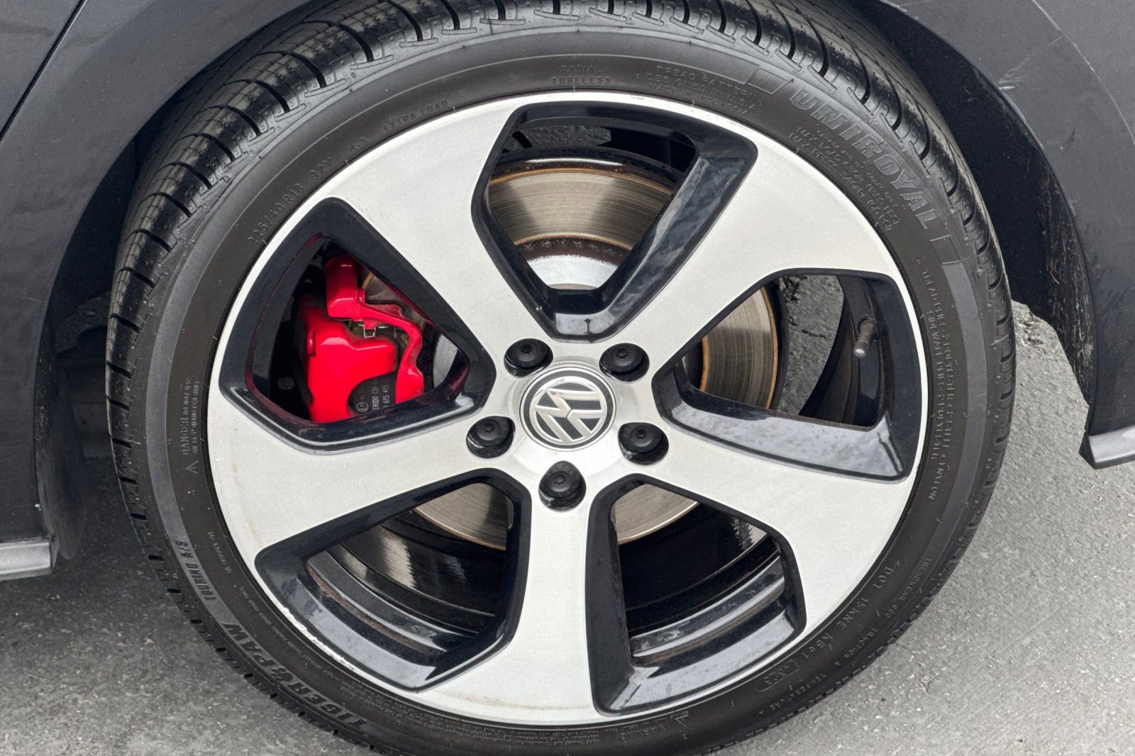 Used 2019 Volkswagen GTI S w/ Driver Assistance Package image 11