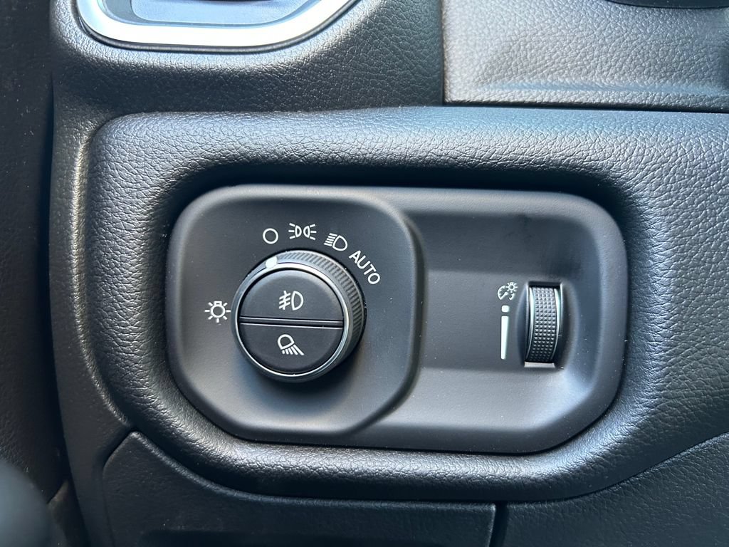 New 2026 RAM 1500 Big Horn AWD/4WD image 19