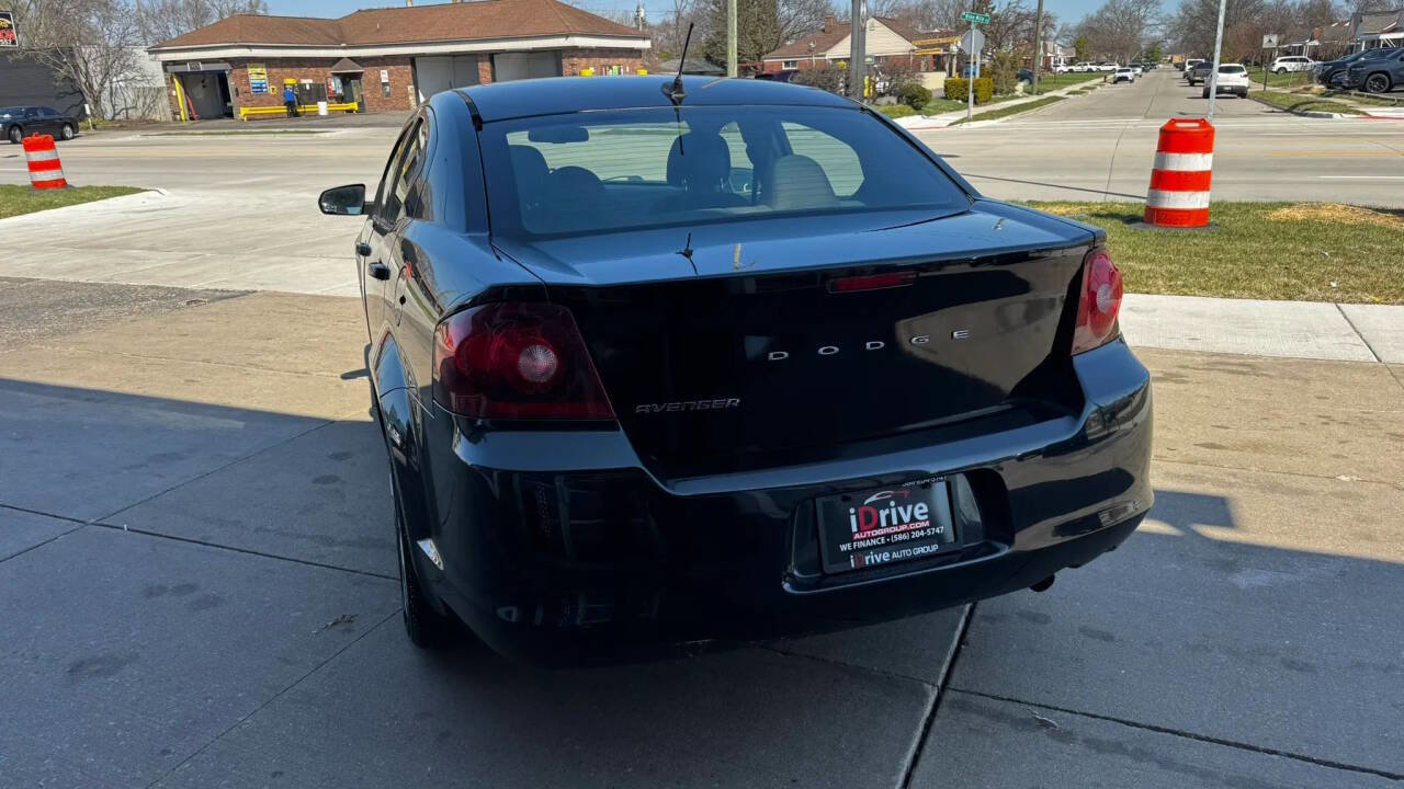 Used 2014 Dodge Avenger SE FWD image 7