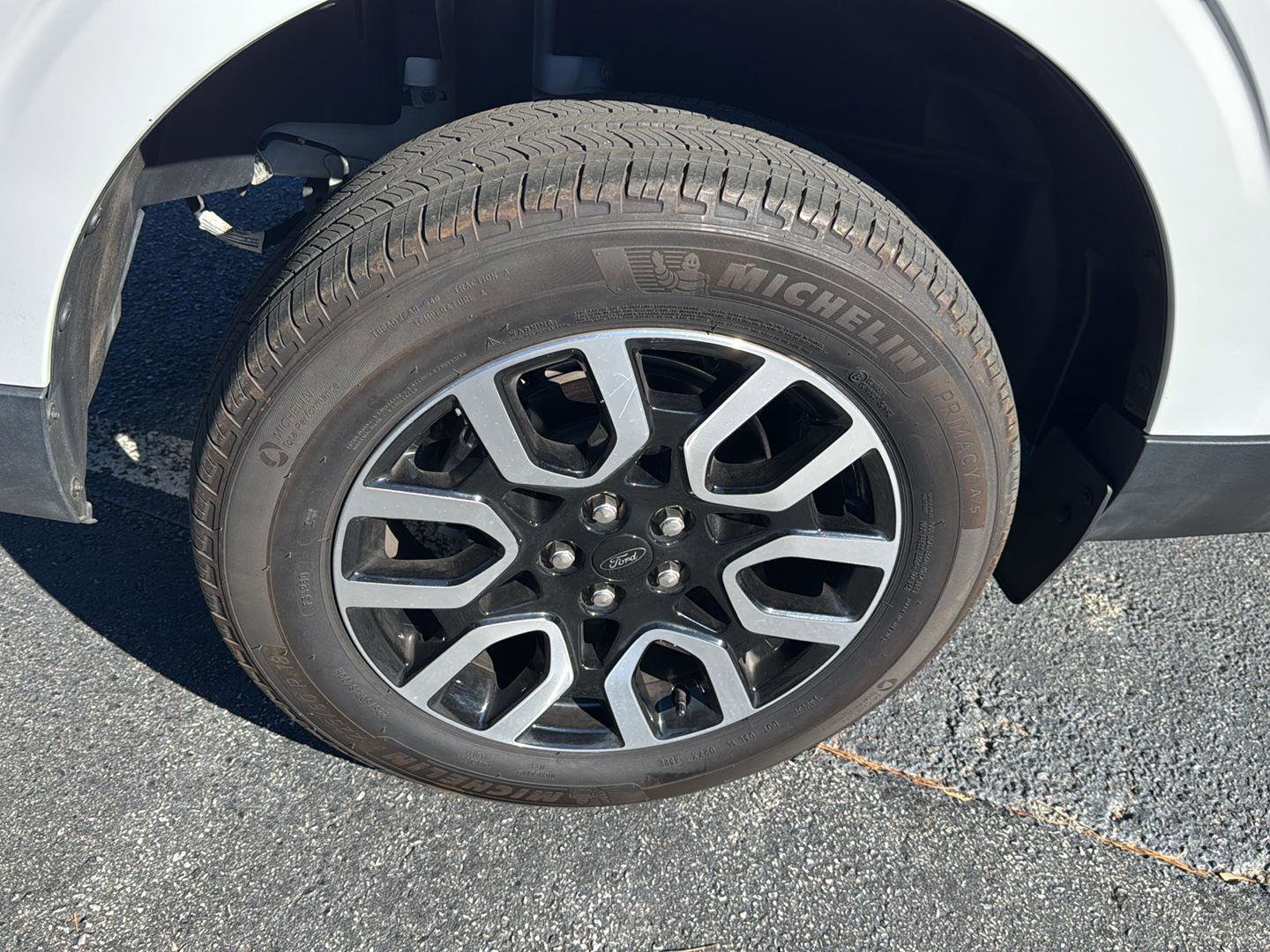 Used 2023 Ford Maverick Lariat w/ Equipment Group 500A Standard image 29