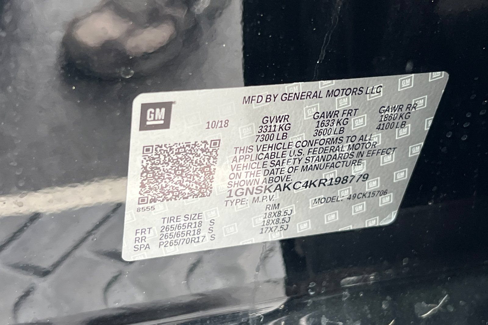 Used 2019 Chevrolet Tahoe LS w/ Enhanced Driver Alert Package AWD/4WD image 39
