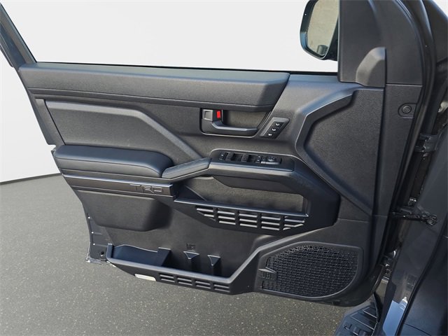 Used 2025 Toyota 4Runner TRD Off-Road Premium w/ Tow Technology Package image 30