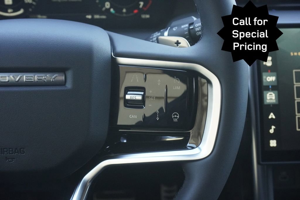 New 2025 Land Rover Discovery Sport Dynamic SE image 13