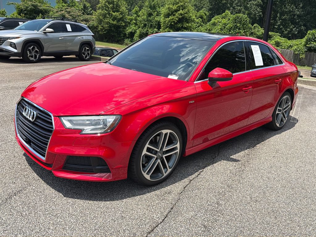 Used 2017 Audi A3 2.0T Premium Plus w/ Premium Plus Package FWD image 3