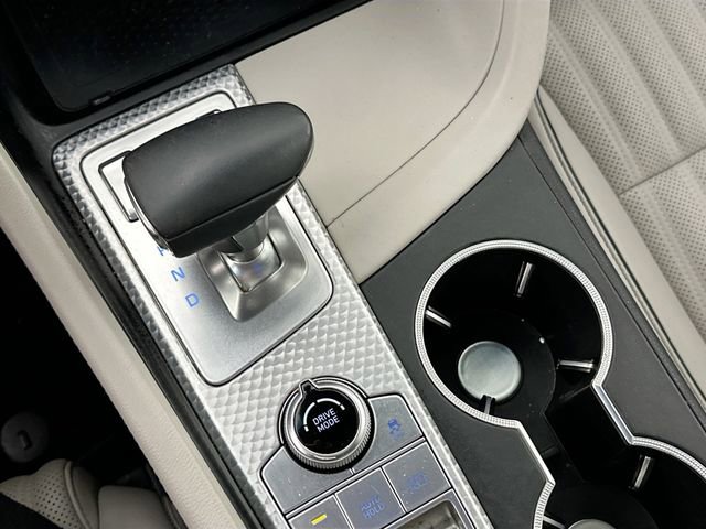 Used 2023 Genesis G70 2.0T w/ Sport Prestige Package image 16
