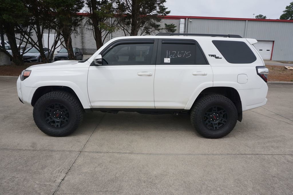Used 2018 Toyota 4Runner TRD Off-Road Premium w/ Wilderness Package image 17