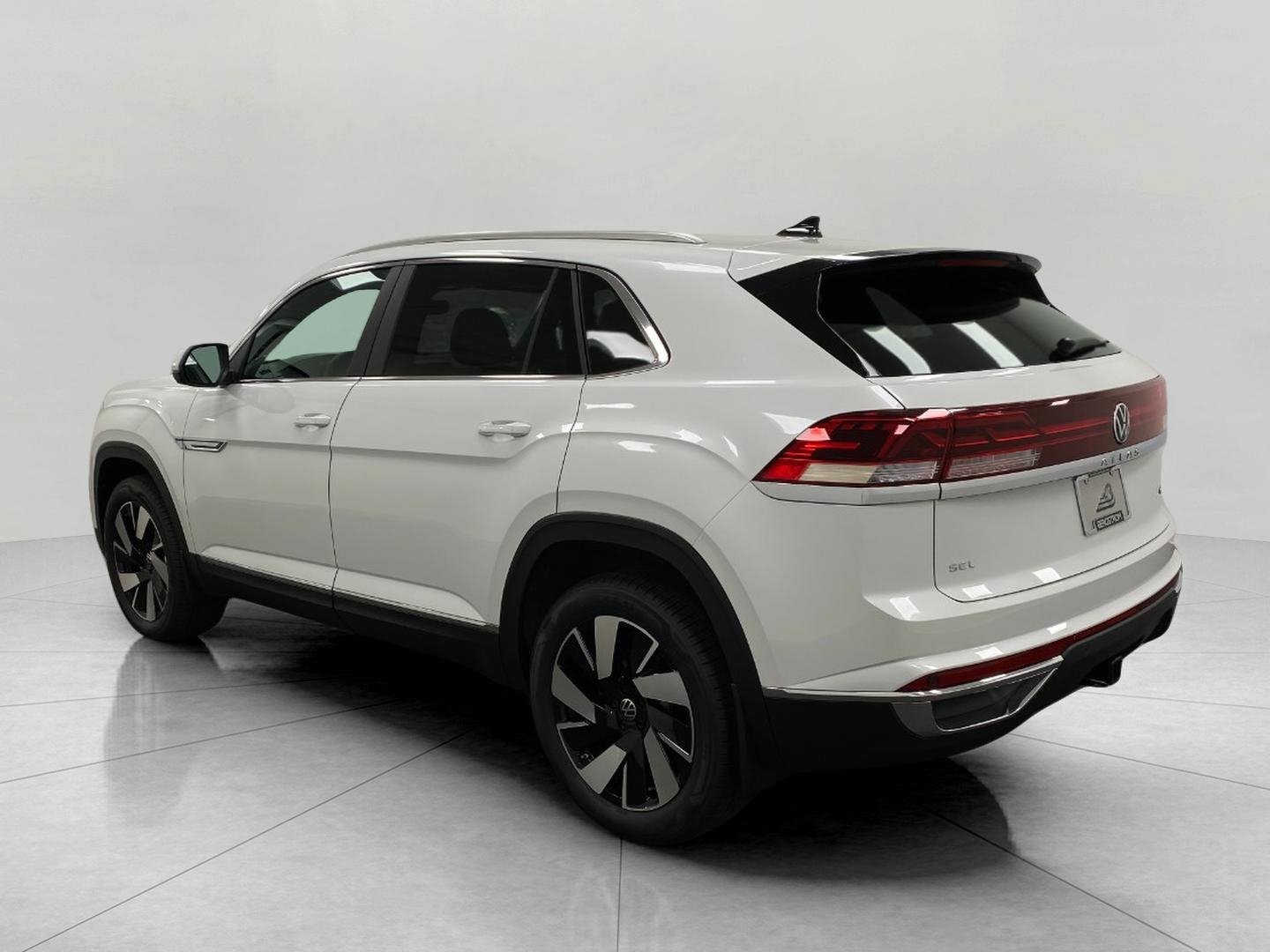 New 2026 Volkswagen Atlas Cross Sport SEL image 8