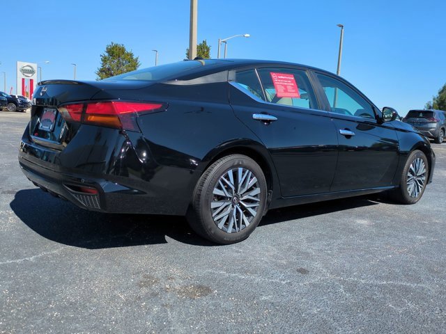 Certified 2025 Nissan Altima 2.5 SV image 4