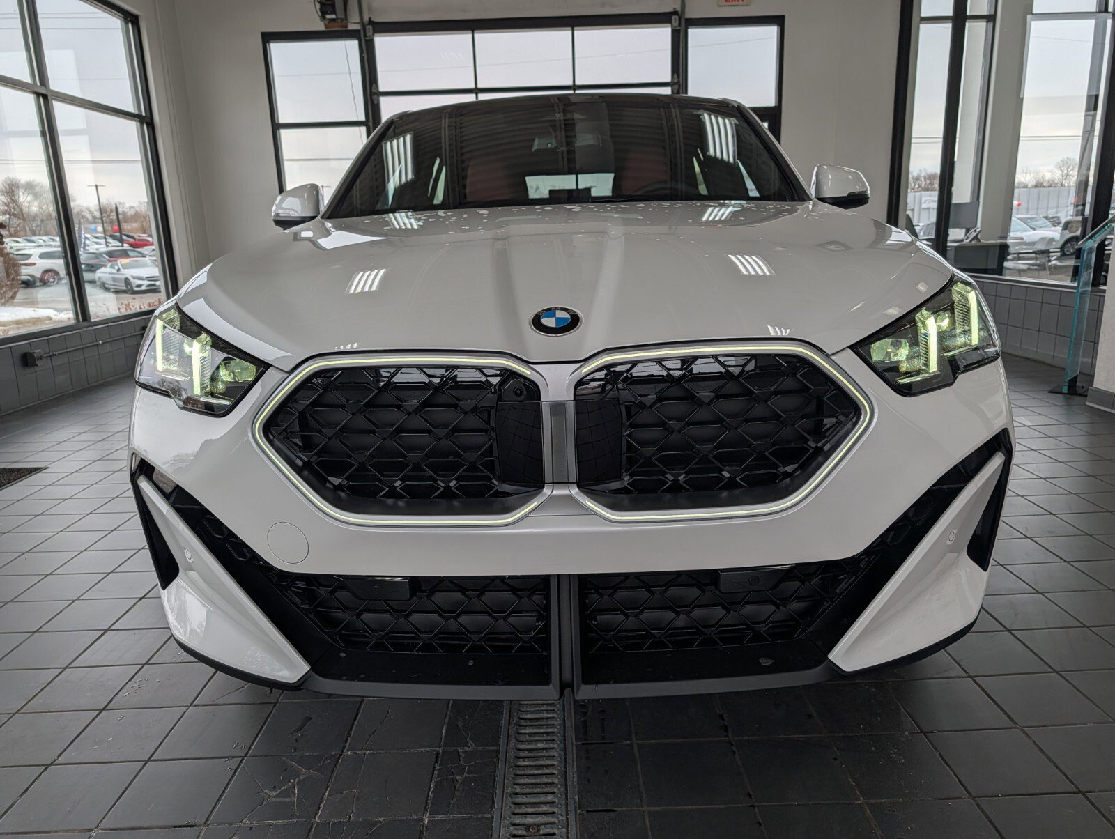 New 2026 BMW X2 xDrive28i w/ Technology Package image 8