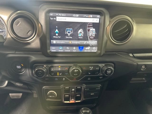 Used 2023 Jeep Wrangler Unlimited w/ Cold Weather Group image 23