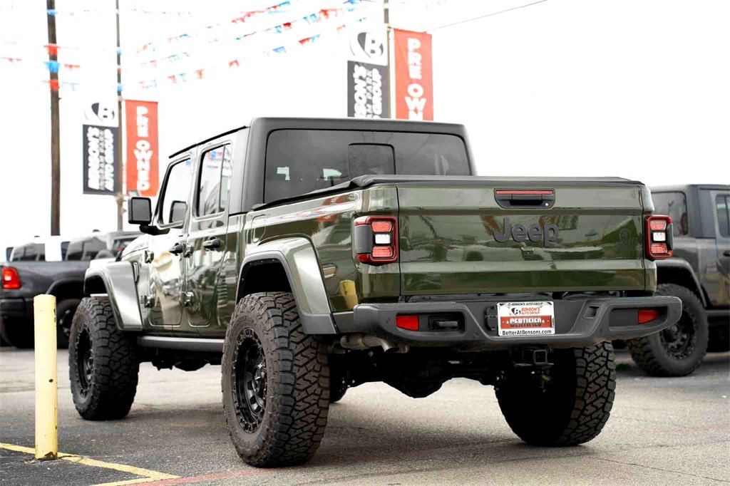 New 2024 Jeep Gladiator Sport image 5