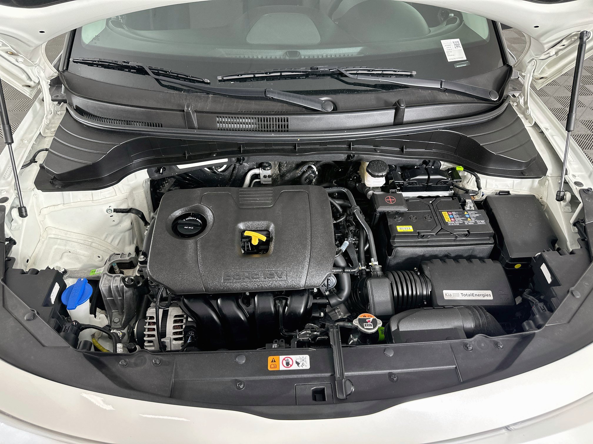 Used 2025 Kia Soul LX w/ LX Technology Package FWD image 31