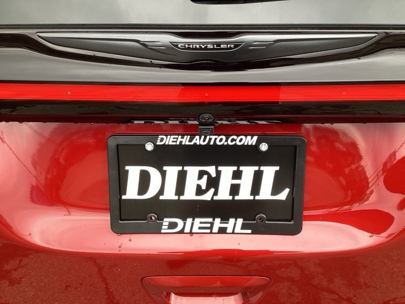 New 2026 Chrysler Pacifica Select image 10