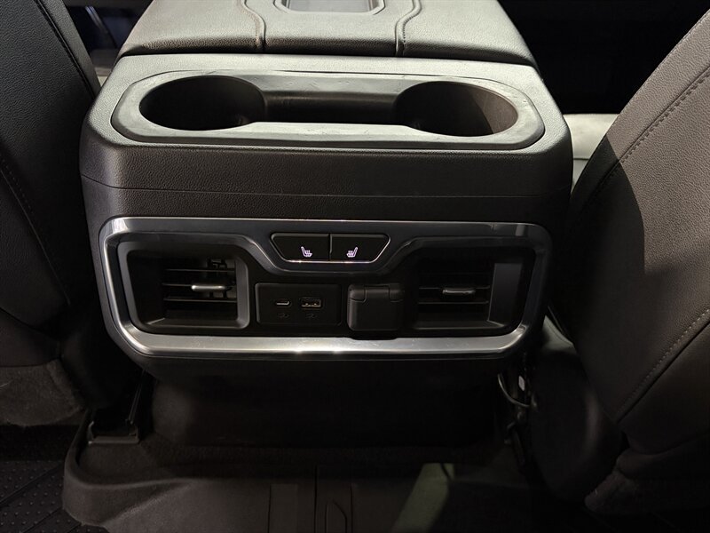 Used 2021 Chevrolet Silverado 2500 LTZ AWD/4WD image 28