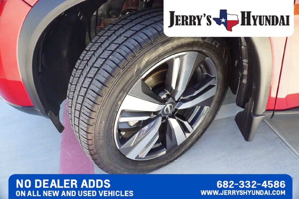 Used 2024 Nissan Rogue SL FWD image 10