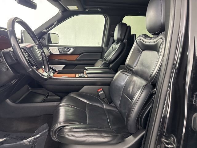 Used 2019 Lincoln Navigator Reserve w/ Cargo Package image 23