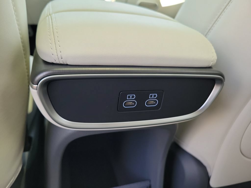 New 2026 Genesis GV60 RWD image 9