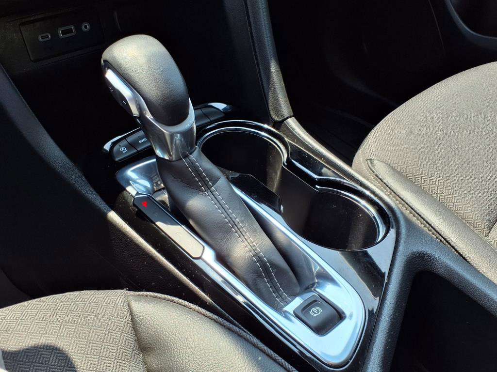 Certified 2023 Buick Encore GX Preferred w/ Cold Weather Comfort Package image 20