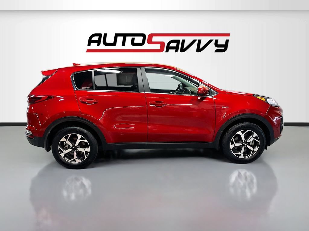 Used 2022 Kia Sportage LX image 8