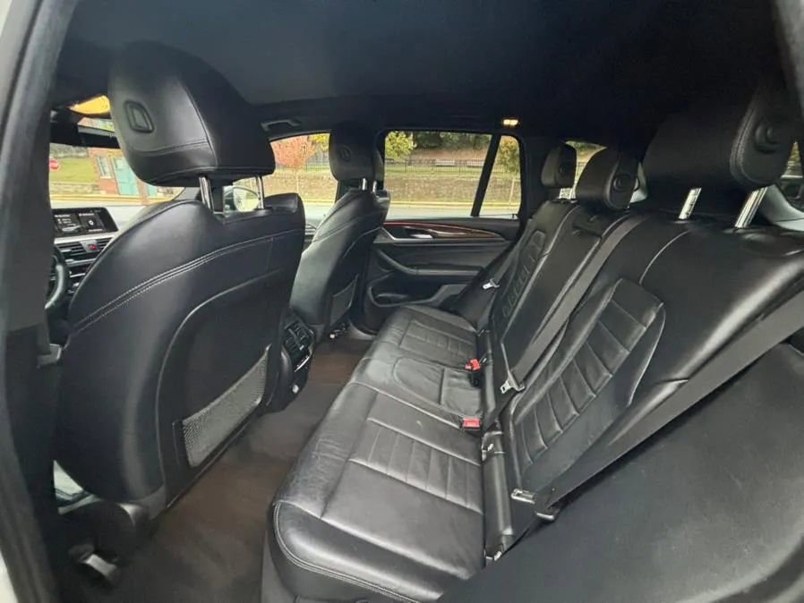 Used 2018 BMW X3 xDrive30i image 18