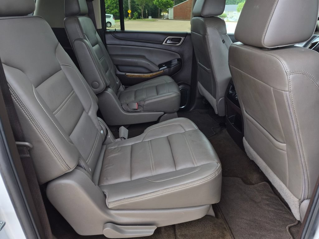 Used 2017 GMC Yukon XL Denali RWD image 38