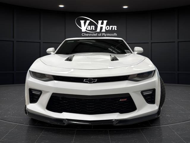 Used 2017 Chevrolet Camaro SS RWD image 2