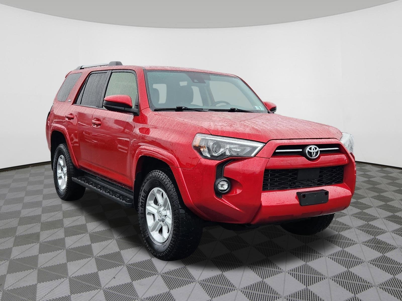 Used 2024 Toyota 4Runner SR5 AWD/4WD image 1