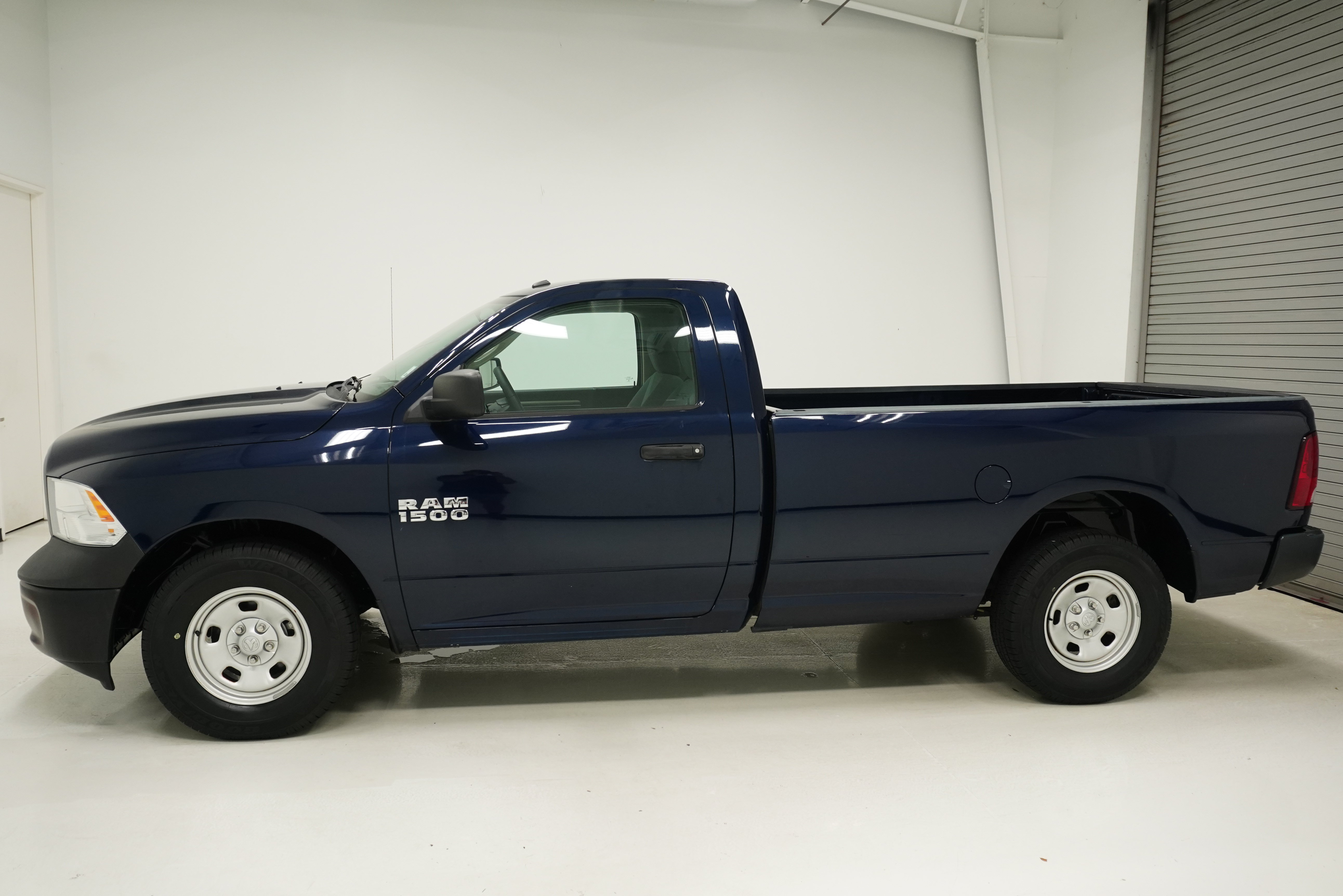 Used 2017 RAM 1500 Tradesman w/ Power & Remote Entry Group RWD image 6